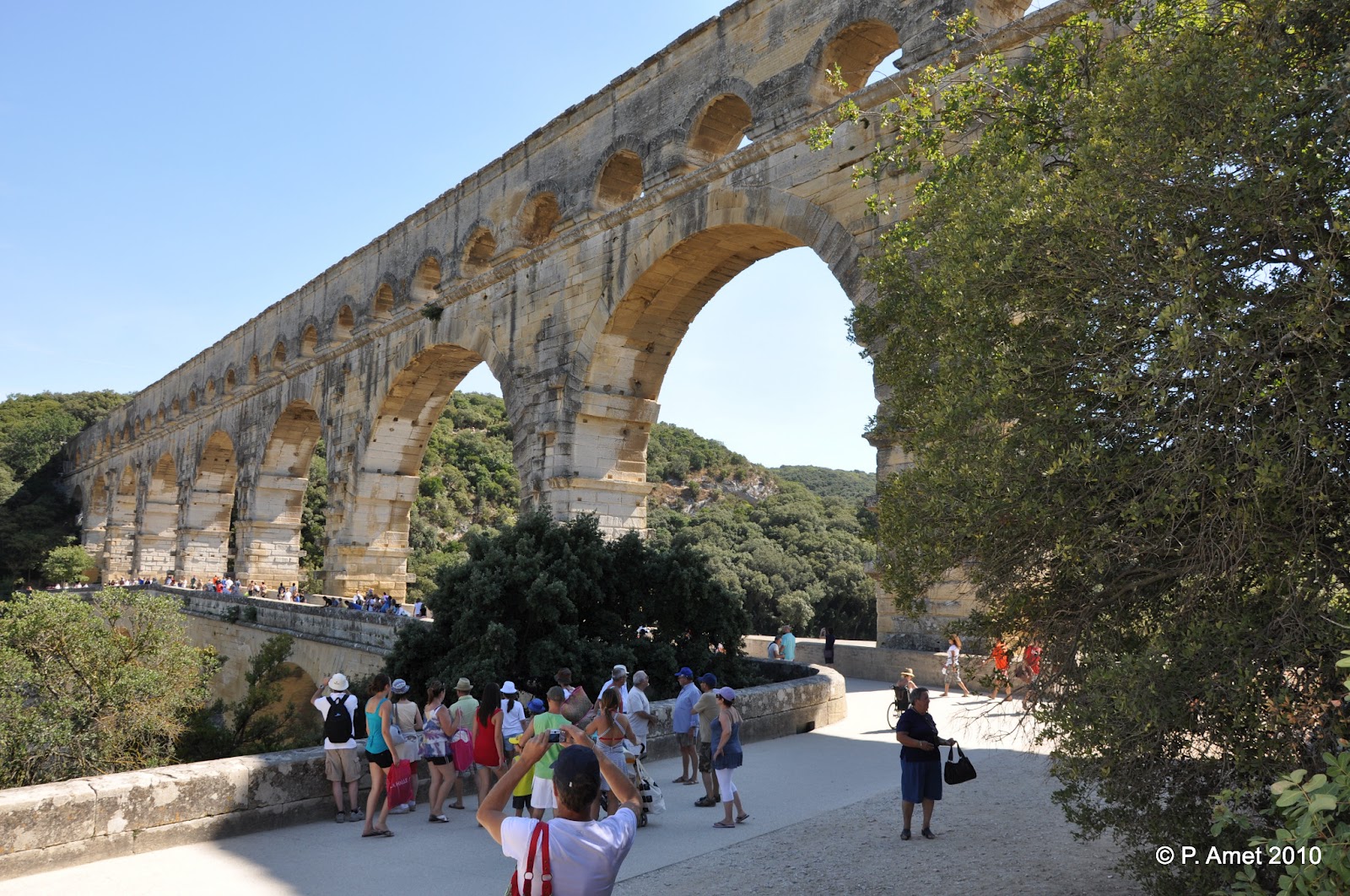 Pont du Gard, un acueducto romano en la Provenza 10