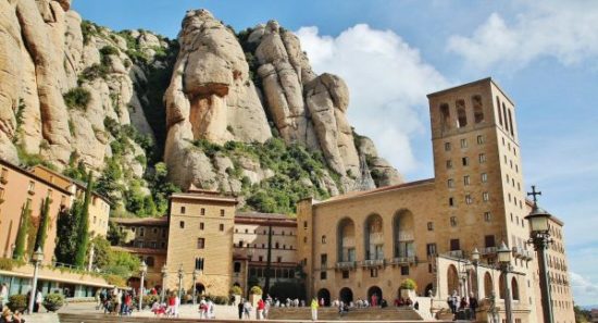 barcelona monasterio montserrat