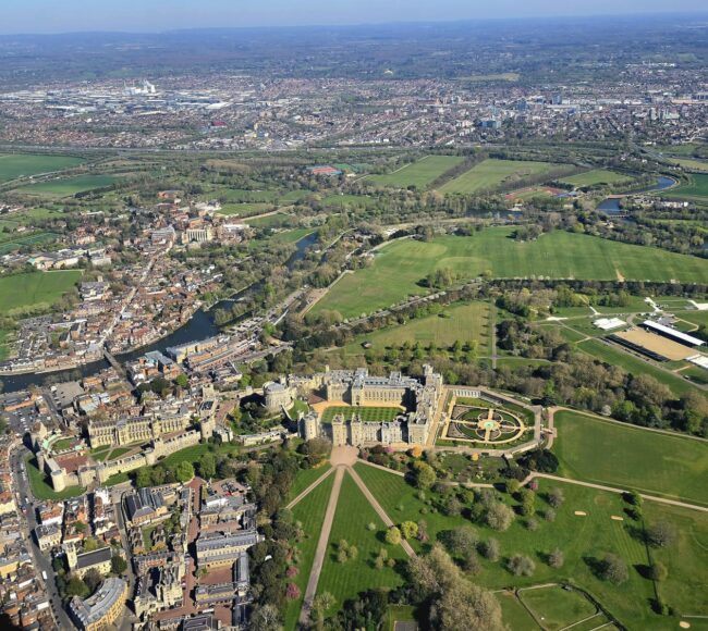 castillo de windsor desde el aire