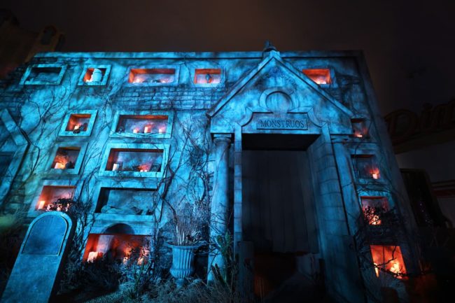 Halloween Horror Nights te espera a puro miedo en Universal Studios Hollywood 2
